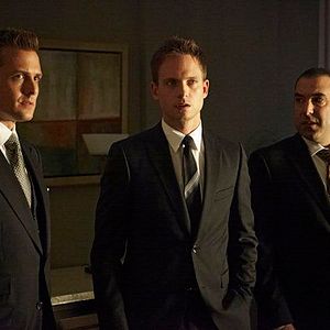 Photo Suits : avocats sur mesure