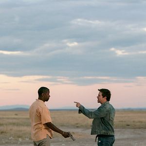 Photo 2 Guns