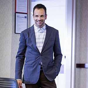 Photo Jonny Lee Miller