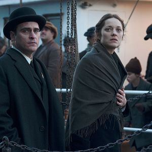 Photo The Immigrant