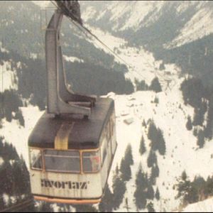 Photo Du sang sur la neige
