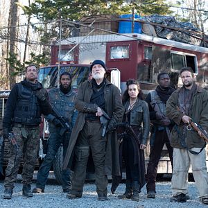 Photo The Survivalist
