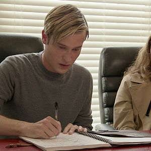 Photo Tyler Henry à l'écoute de l'au-delà