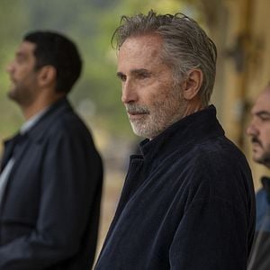 Photo Hommes au bord de la crise de nerfs