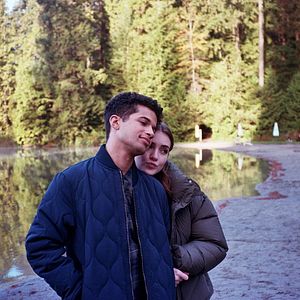 Photo Hello, adieu, et nous au milieu