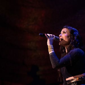 Photo Idina Menzel : une vie sur scène