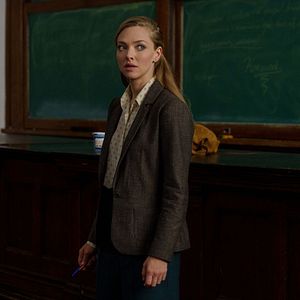 Photo The Crowded Room