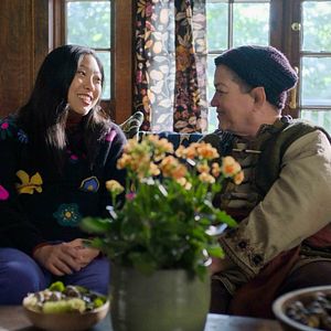 Photo Awkwafina Is Nora from Queens