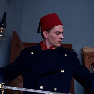 Photo Zübeyde, Analar ve Oğullar