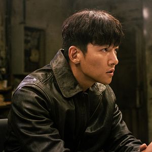 Photo Aux côtés du mal