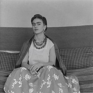 Photo Frida: A Self Portrait