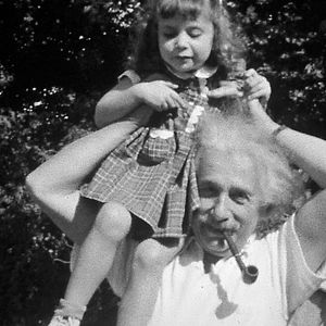 Photo Einstein et la bombe