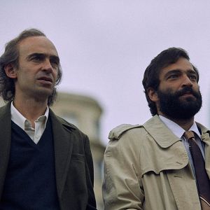 Photo Living On a Razor's Edge