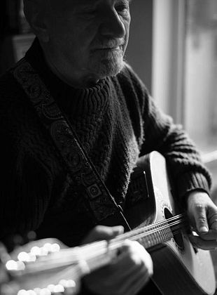 poster du film Bande-annonce Avec le temps - Dónal Lunny
