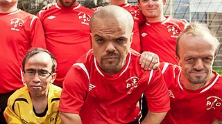 image de Les nains, euh, les personnes de petite taille de 2012