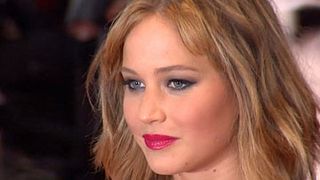 image de Jennifer Lawrence sur les marches