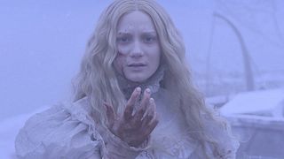 image de Crimson Peak : de l'amour, des fantômes et du sang...