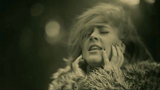 image de "Hello", le clip d'Adèle par Xavier Dolan