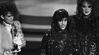 image de Quand Prince recevait un Oscar pour "Purple Rain"...