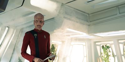 poster de la série À L'Ombre Des Lunes Jumelles