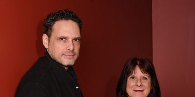 poster de la série Chapitre 1 : expertise d'un fantôme