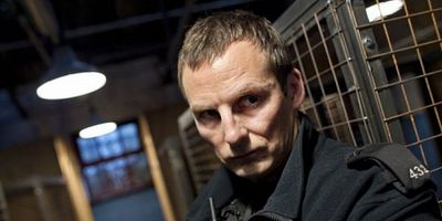 poster de la série Eve, l'élue qui sauvera le monde