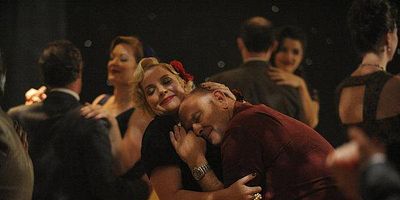 poster de la série Un crime peut en cacher un autre