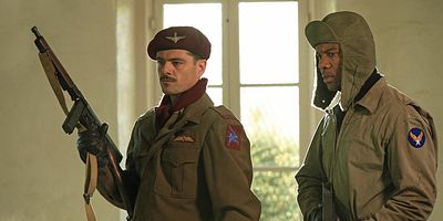 poster de la série Le Plafond De Fer