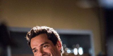 poster de la série De l'électricité dans l'air