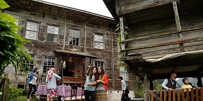 poster de la série İnadına Aşk 12.Bölüm