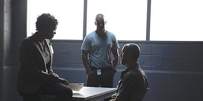 poster de la série La Ville des exclus