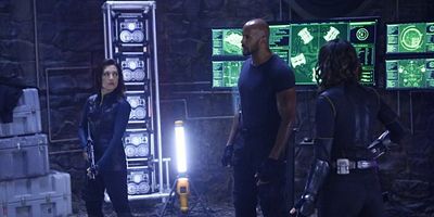 poster de la série Maveth