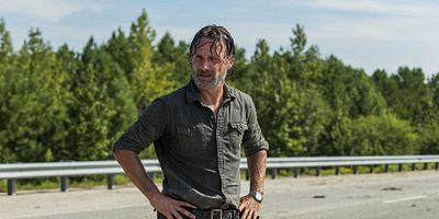 poster de la série Une pierre sur la route