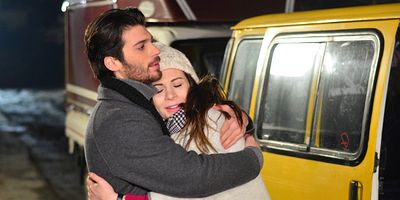 poster de la série Hangimiz Sevmedik 25.Bölüm