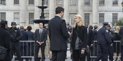 poster de la série Réseaux parallèles