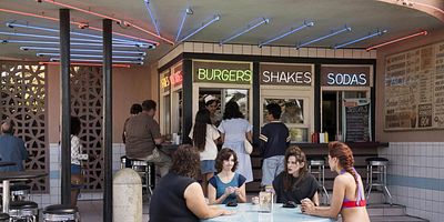 poster de la série Incline-toi. Soumets-toi.