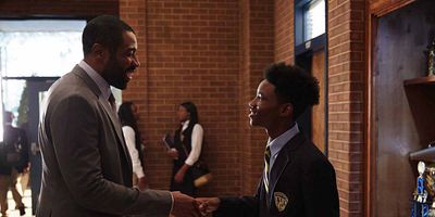 poster de la série La résurrection