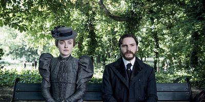 poster de la série Ces pensées sanglantes