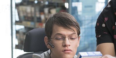 poster de la série E-I- EIGHTEEN