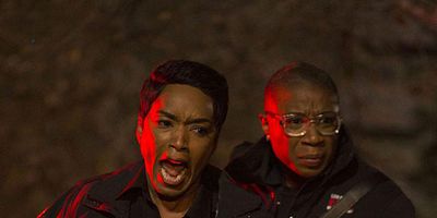 poster de la série Pleine lune