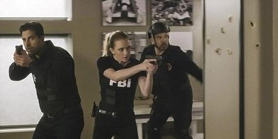 poster de la série Sur le fil du rasoir