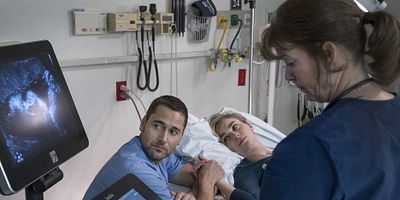 poster de la série Je peux vous aider ?