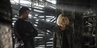 poster de la série Le chemin vers la paix