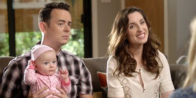 poster de la série Nounou/Plongeon sur tente/Les boucles d'oreilles/Cheeto