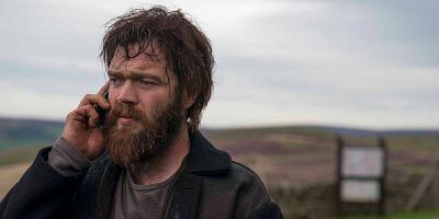 poster de la série Reste calme, il ne t'arrivera rien