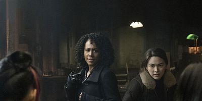 poster de la série Le dragon meurt à l'aube