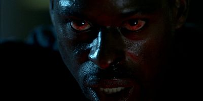 poster de la série Rouge sang