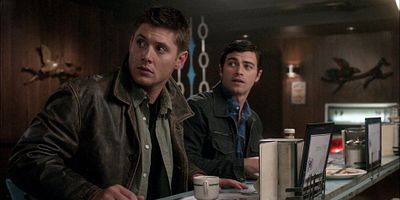 poster de la série Au commencement