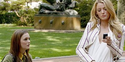 poster de la série Petites trahisons entre amis