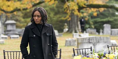 poster de la série Le livre des secrets : Chapitre deux : Juste et injuste